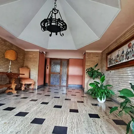 Apartman Vinyle Vatican